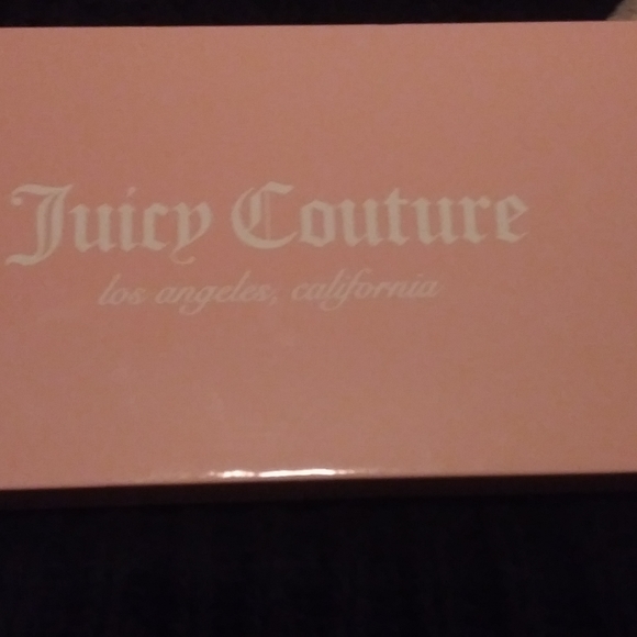 Juicy Couture Pink Wallet New In Box - Picture 8 of 8